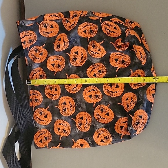 Halloween Theme Tote Bag New Never Used Sturdy Fabric & Handles 12"x12" - Picture 7 of 9